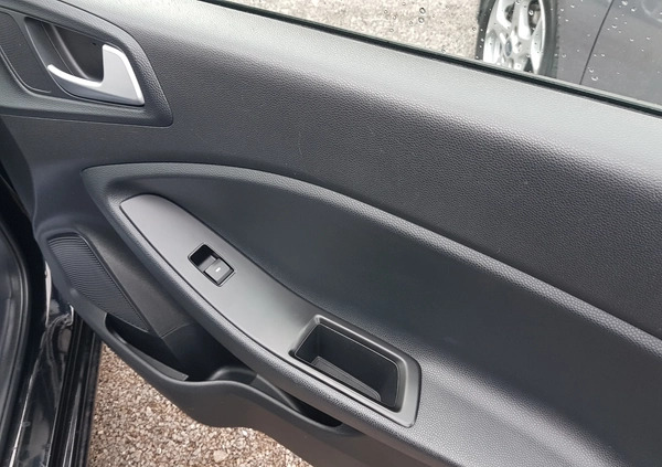Hyundai i20 cena 39900 przebieg: 151742, rok produkcji 2017 z Jabłonowo Pomorskie małe 277